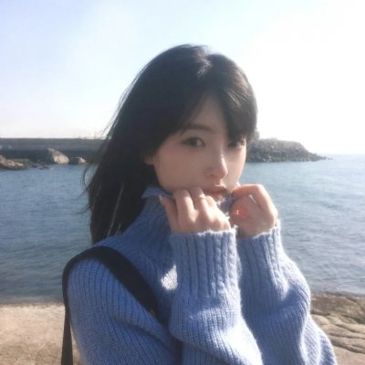 正面全裸
